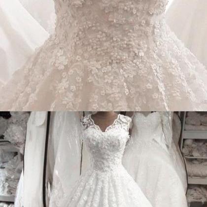 Vintage Lace Cap Sleeves Ball Gown V-neck Wedding..