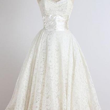 1950s Vintage Ball Gown Beach Wedding Dresses..