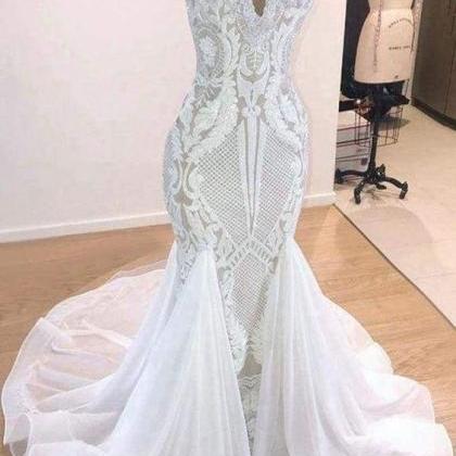 Elegant Sweetheart Sequins Mermaid Wedding Dress..