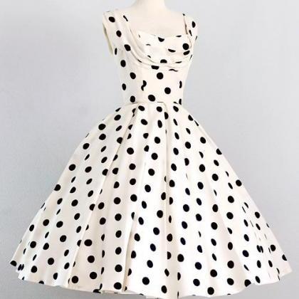 1950s Vintage Ball Gown White Wedding Dresses..