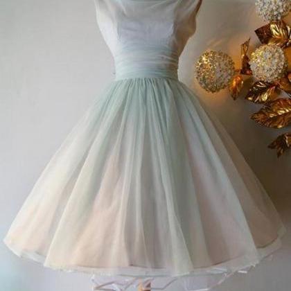 Gorgeous And Stylish Short Homecoming Dresses