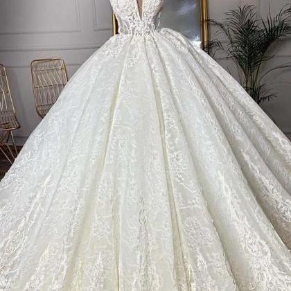 Ball Gown Wedding Dress Sweetheart Beaded Lace..