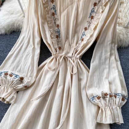 Cute A Line Embroidered Long Sleeve Dress