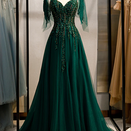 Green V-neck Lace Long Prom Dresses, A-line..
