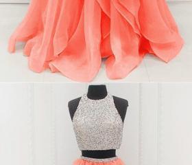 Halter A Line Beaded Tulle Prom Dresses LBQ3242