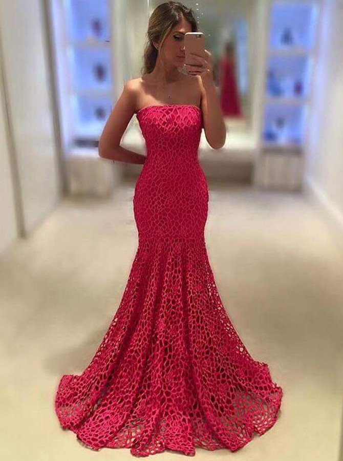 Elegant Strapless Sweep Train Ruched Lace Prom Dress