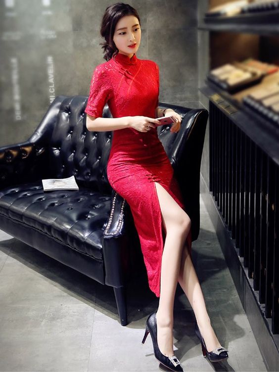 Red Lace Qipao / Cheongsam Prom Dress With Split Front M0254