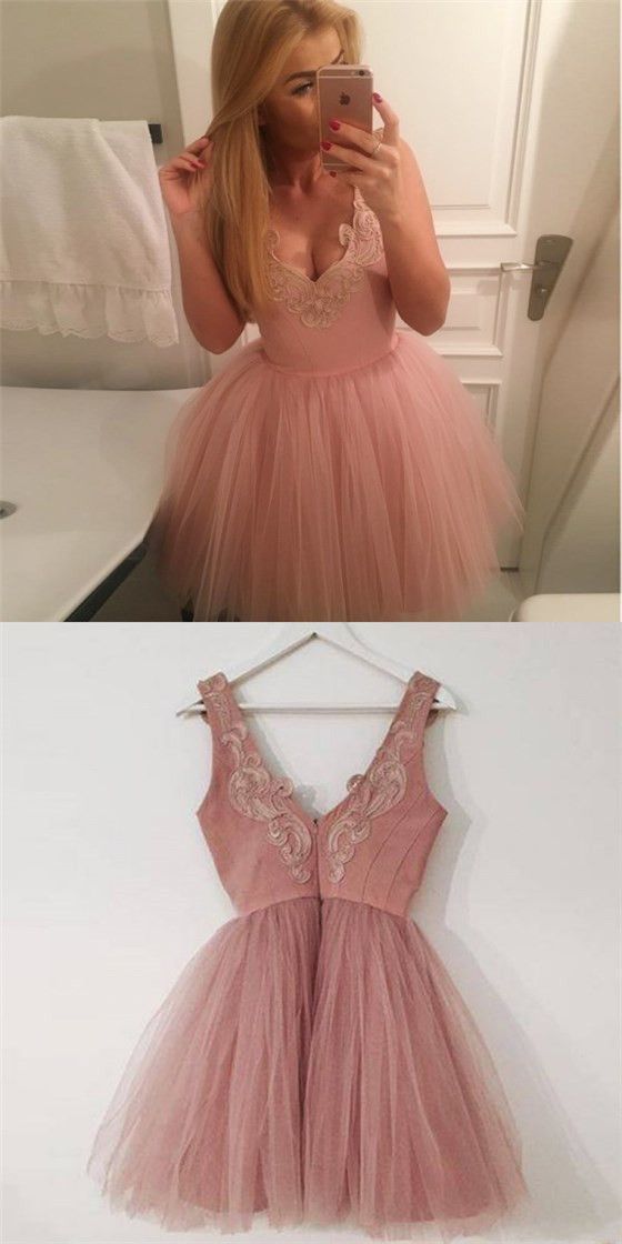 Pretty V-neck Short Blush Pink Appliques Homecoming Dresses M7120