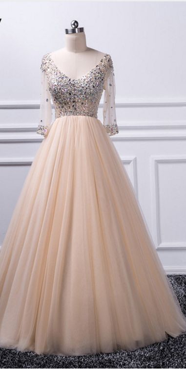 Charming A-line V-neck Beaded Top Tulle Prom Dress M7343