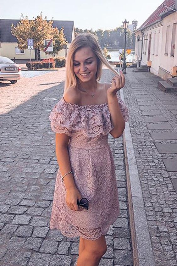 Classy Off The Shoulder Sheath Short Homecoming Dress Pink Sweetheart Neck Mini Party Dress S752 main image 0
