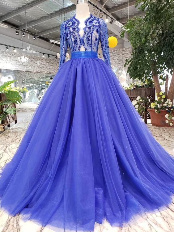 Long Sleeves V Neck Prom Dresses Tulle With Applique A Line Beads M9456