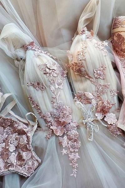 Long Tulle V Neck Lace Applique A Line Customize Prom Dress Evening Dress M569