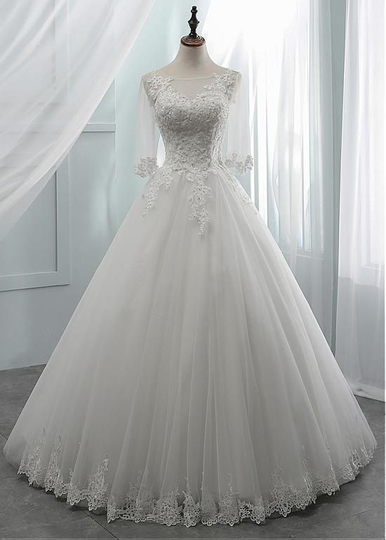 Fabulous A-line Scoop Neck Tulle Wedding Dress With Beadings And Lace Appliques M722