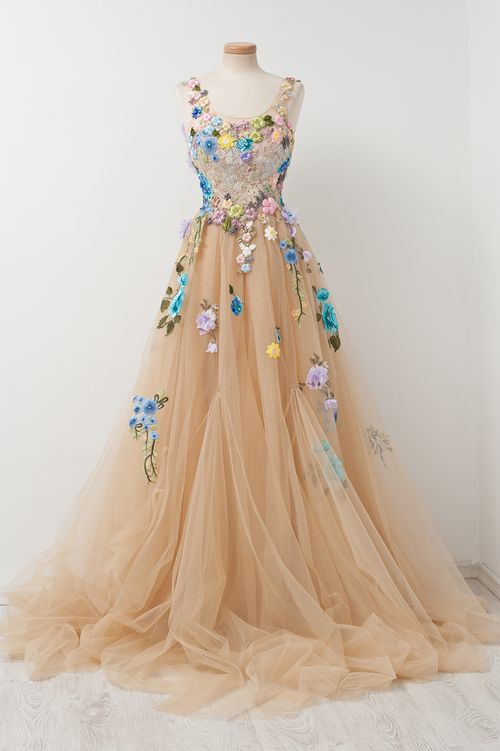 Champagne A-line Sleeveless Tulle Prom Gown With Embroidery,sleeveless Prom Gown With Hand-made Flowers,prom Dress M989
