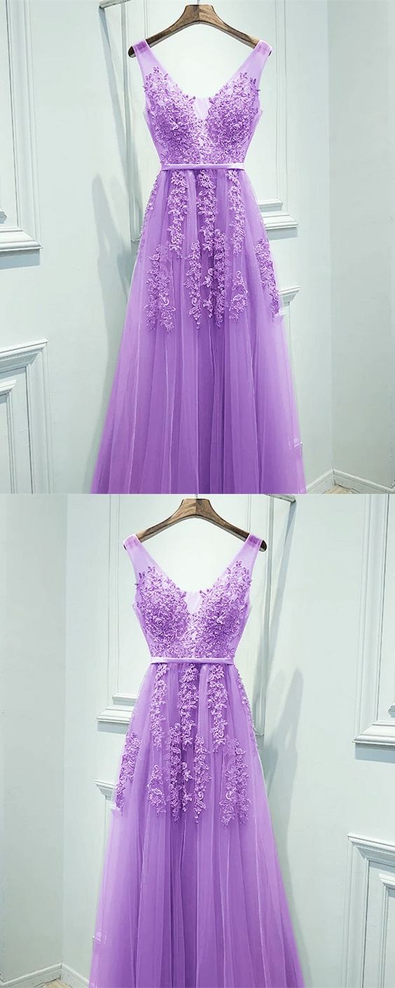 Lavender Bridesmaid Dresses Tulle Floor Length Lace Appliques V Neck M3630