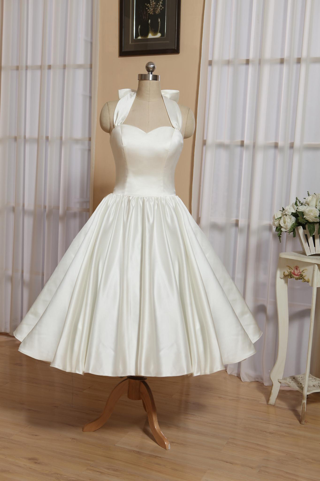 Halter Neck Prom Dress, Ivory Homecoming Dress, Satin Party Dress, Formal Dress Cute Mini Dress,custom Made M3924