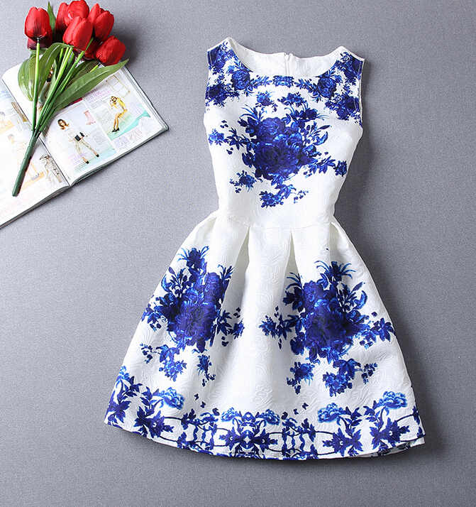Vintage Porcelain-inspired Sleeveless Dress