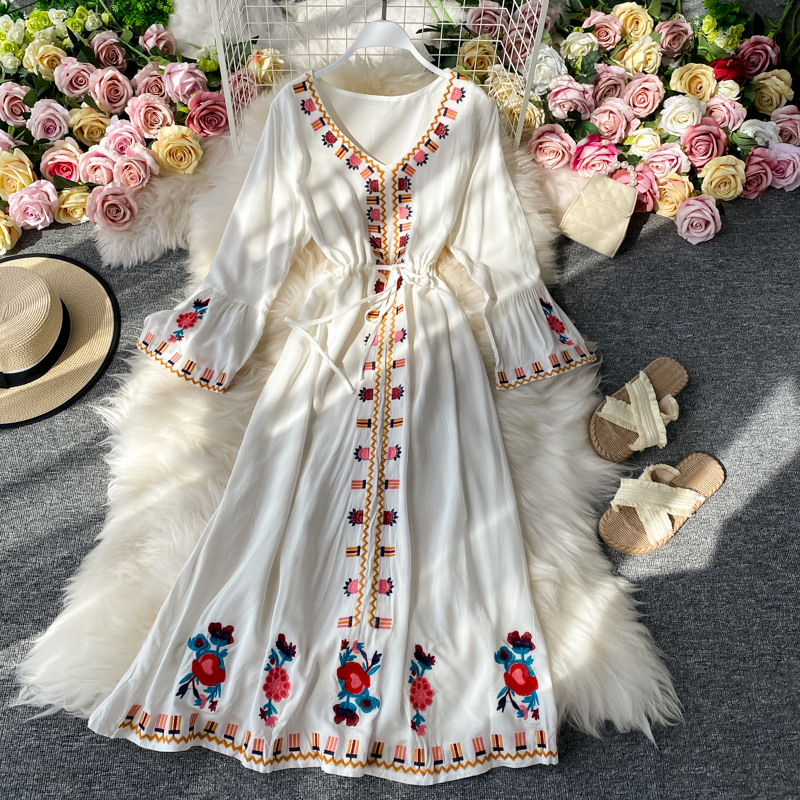 Vacation Beach Long Skirt Bohemian Folk Style Retro Literary Embroidery Travel Dress