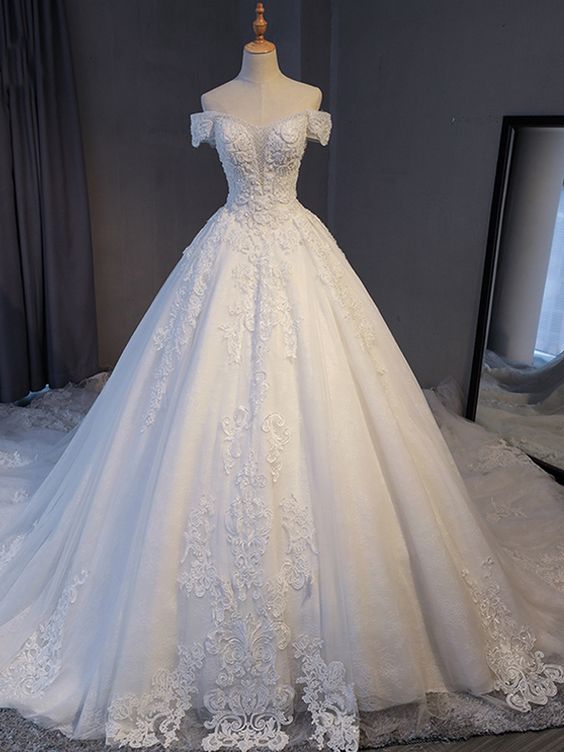 Lace Chapel Train A-line Wedding Dress 2021 Luxury Beaded Boat Neck Sexy Bridal Gown