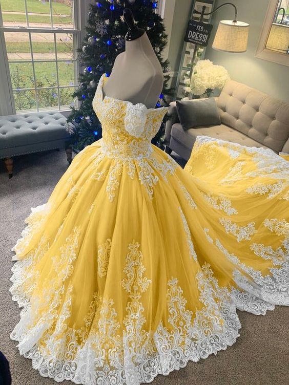 Beauty And The Beast Wedding Dress / Custom Wedding Dress/ Yellow Wedding Dress
