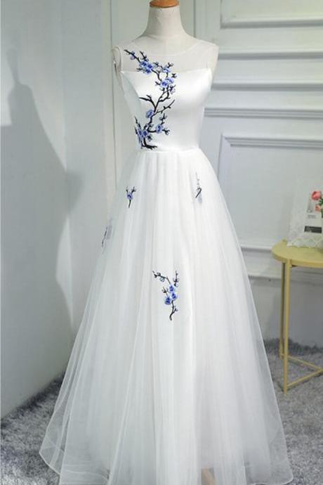 Simple Elegant Women Fashion White Embroidery Long Evening Prom Dresses, Popular Long 2018 Party Prom Dresses M1318