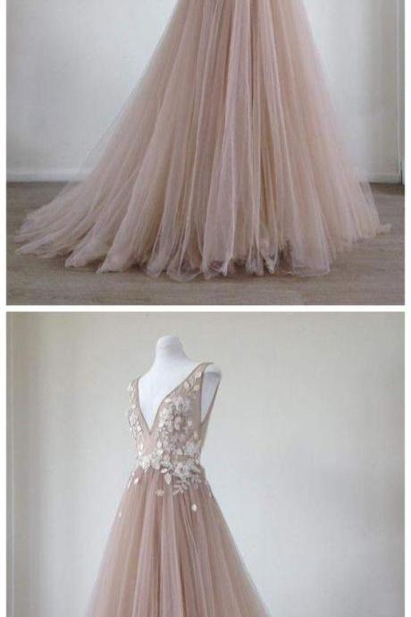 Princess Prom Dress A-line V Neck Applique Tulle Long Prom Dresses Beautiful Evening Dress M6359