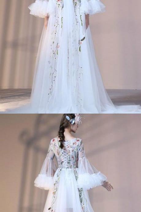 Elegant White Tulle A-line Prom Dresses, Long Sleeve Applique Round Neckline Prom Dresses M6390