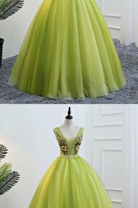 Fresh Green Tulle V Neck Long Lace Up Senior Prom Dress With Applique M377