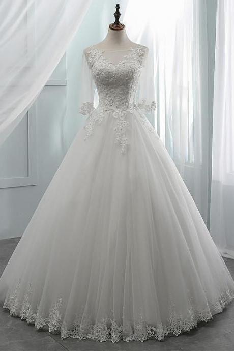 Fabulous A-line Scoop Neck Tulle Wedding Dress With Beadings And Lace Appliques M722