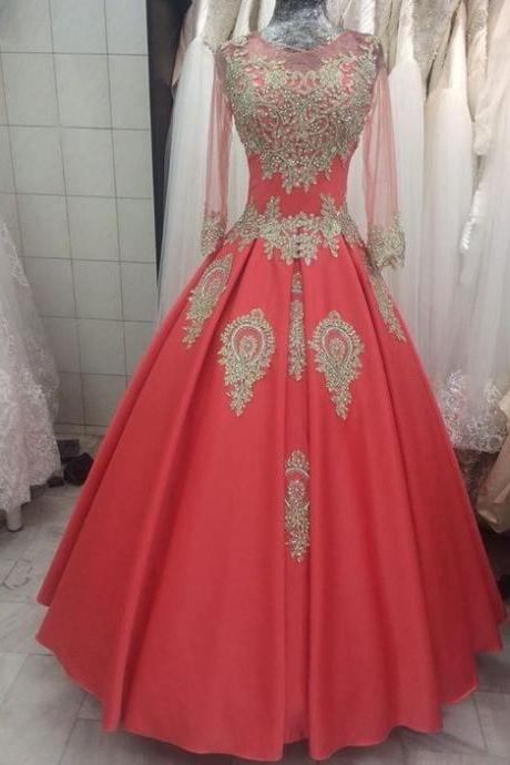 Ball Gown Formal Dress Saudi Arabia Style Gold Lace Appliques Beads Evening Dresses With Long Sleeves Soft Satin Women Party Gowns M3306