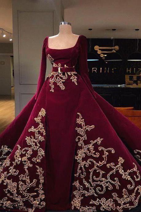 Long Sleeve Boat Neck Lace Appliqué Modest Arabic Prom Gown M3762