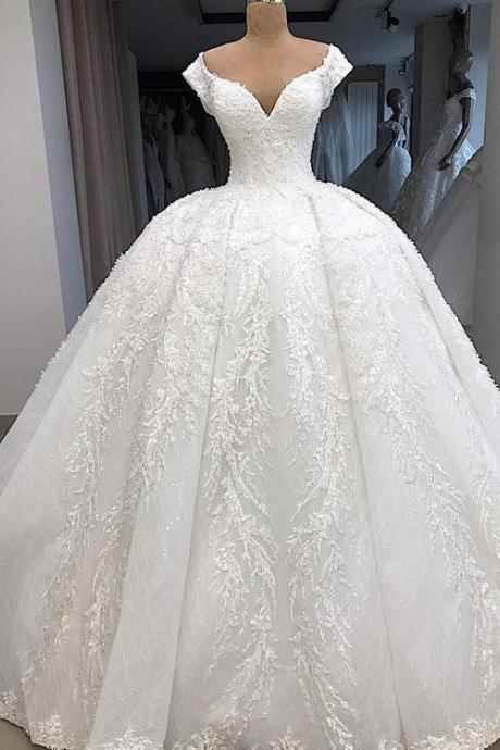 Princess Ball Gown Wedding Dresses V Neck Lace Applique Sweep Train M3834