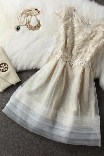 Sweet Embroidered Round Neck Dress