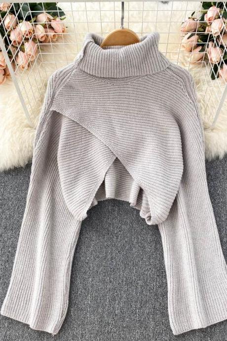 Chic high-necked long-sleeved sweater