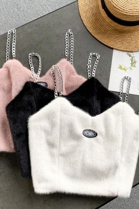 Cute woolen vest