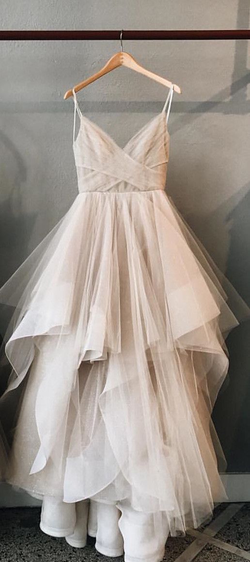 Light Champagne V-Neck Lace Long Prom Dress A-Line Spaghetti Straps Backless Party Dress with Bow main image 1