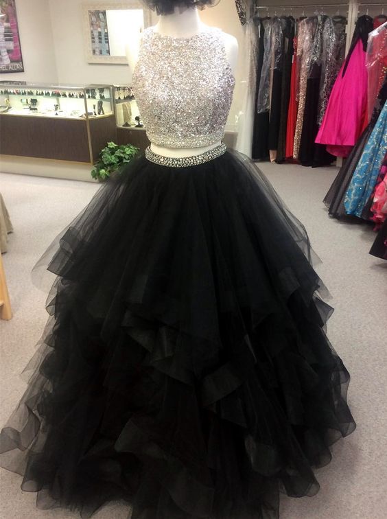 black prom dresses with sleeves Long Sleeve V Neck Dress Beads-Bridelily Plus Size Belted Strapless addon_product:waterproof-balm-34da0010-410010-neutral Fit:Petite